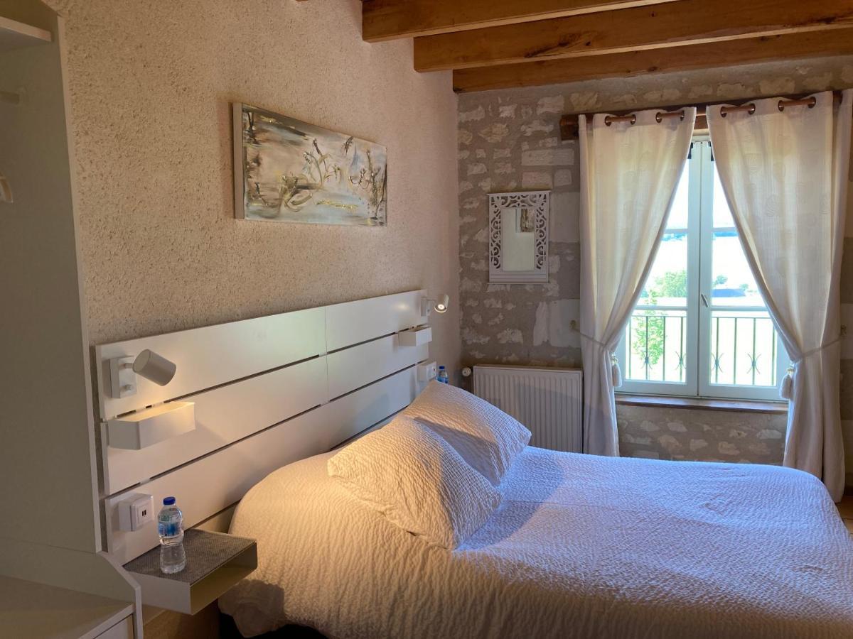 Logis Auberge De Crissay מראה חיצוני תמונה
