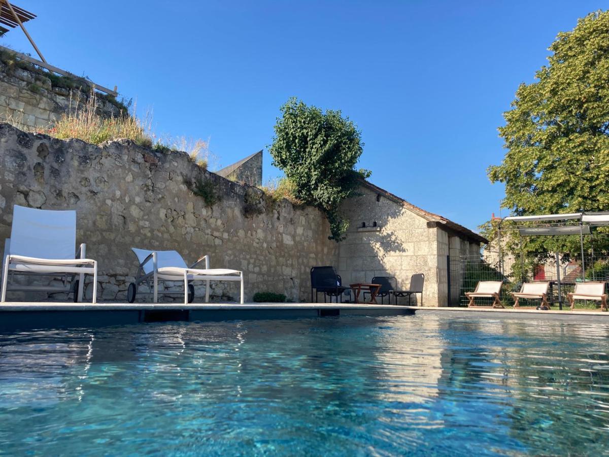 Logis Auberge De Crissay מראה חיצוני תמונה